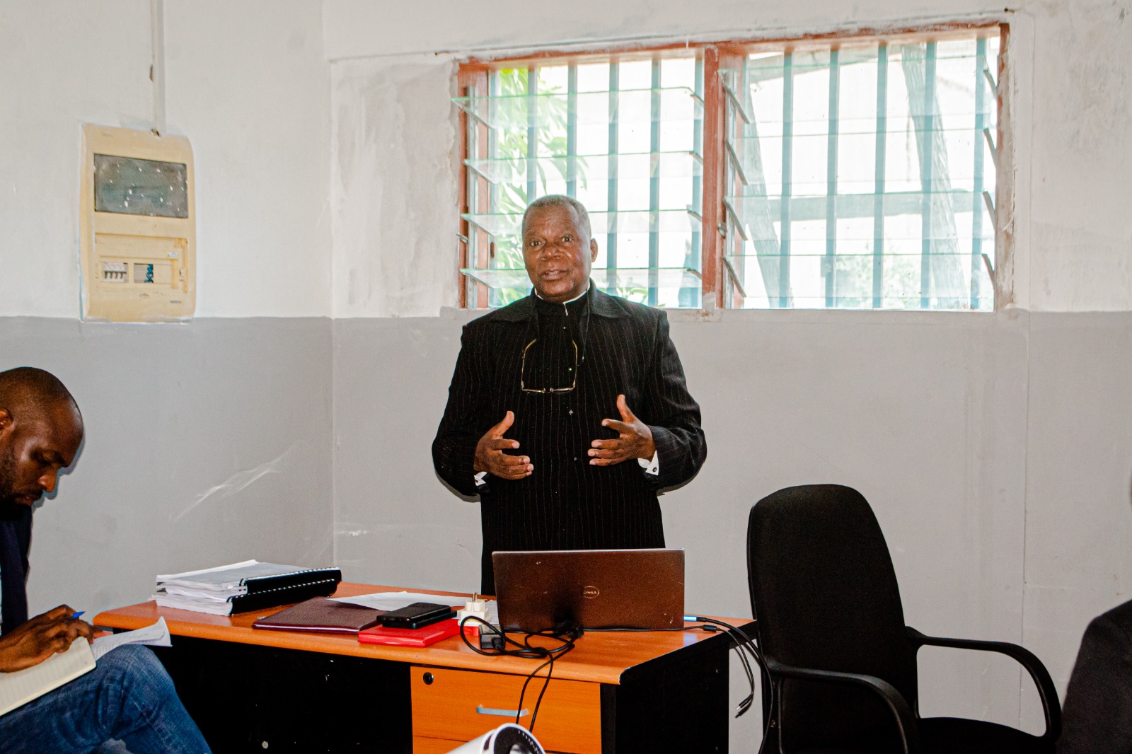Prof. Carlos Mendes